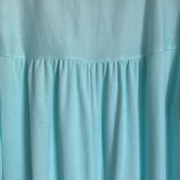🦋Tradition vintage women’s nightgown aqua polyester size large. - Picture 7 of 12